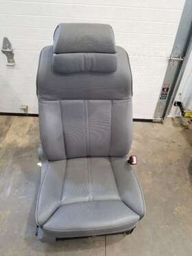 202.bm1w02 Bmw Passenger Front Seat Leather Heat And Cool Fits 2002 745i
