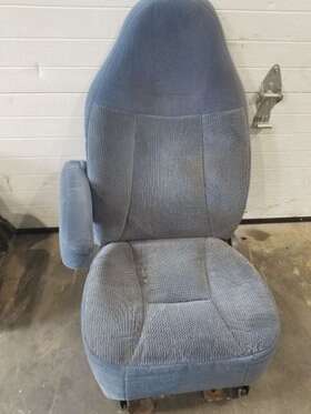 202.fd8694 Ford Truck F250 1994 Front Seat