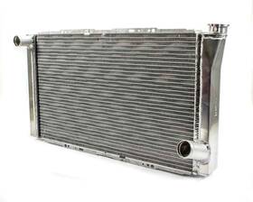 342aa Howe Racing Radiator 16x28 Fits For Chevy