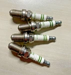 Genuine Bosch Super Spark Plugs F07DC , Lot Of 4. Fixed Price $13.99.
